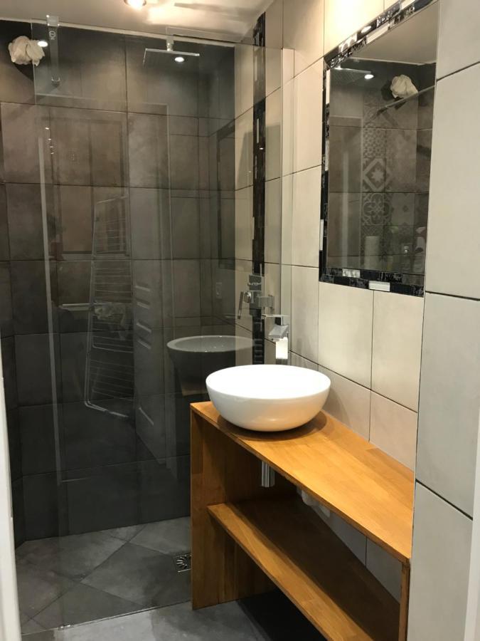 Adorable Souplex Batignolles Lägenhet Paris Exteriör bild